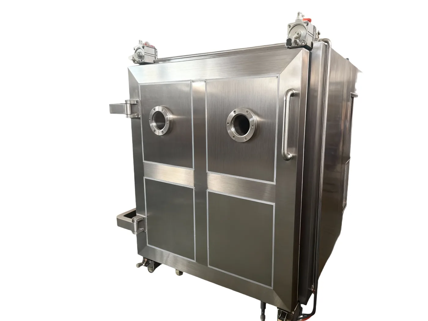 Compact QS-FD series freeze dryer with viewing portholes on the chamber door
