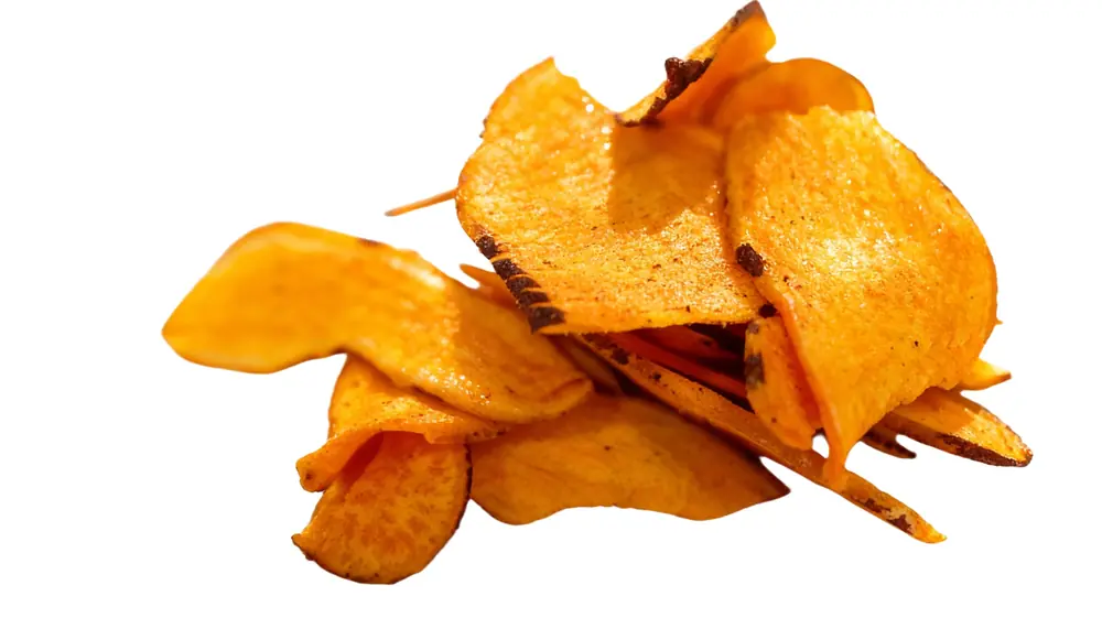 Vacuum-fried sweet potato chips: golden color, thin and crisp with a clean, low-oil bite